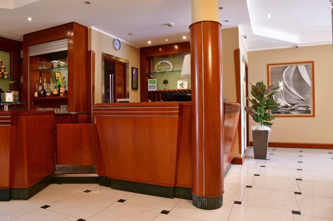 Albergo Ristorante San Marco Carmagnola Luaran gambar